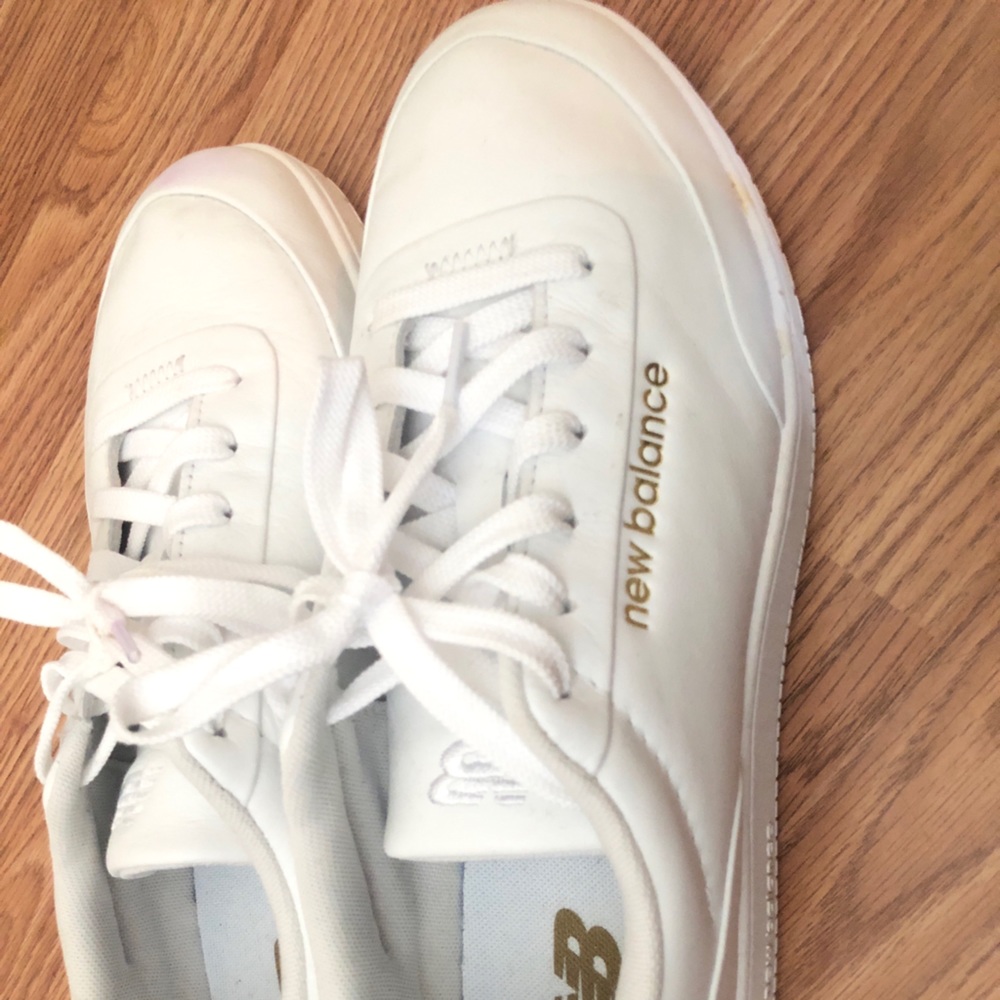 New Balance CT-ALY Sneakers in white. Only worn once for a date.
